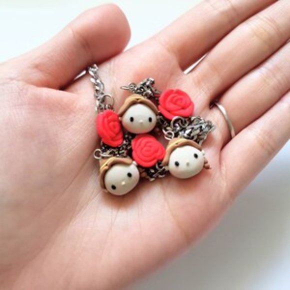 Beauty and the Beast Bracelet Princess Belle Disney - Picture 2 of 5